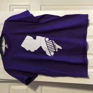 NWOT purple screen printed Northeast Jeep/NJ short sleeve Gildan tee